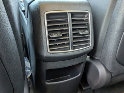 2026 Kia Sportage — photo 17 view