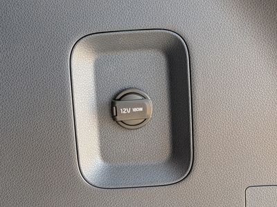 2026 Kia Carnival Hybrid — photo 15 view