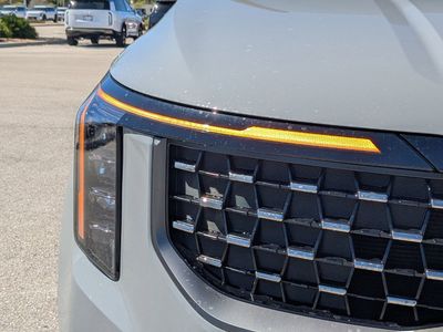 2026 Kia Carnival Hybrid - Photo 10