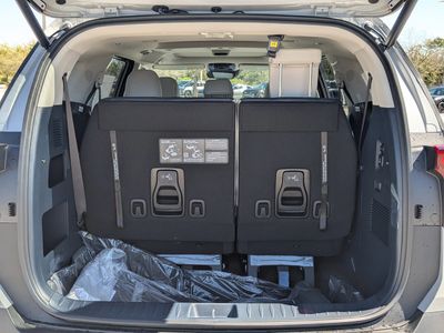 2026 Kia Carnival Hybrid - Photo 14