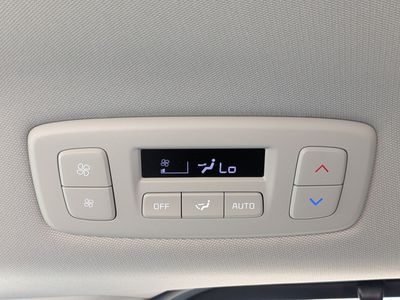 2026 Kia Carnival Hybrid - Photo 22