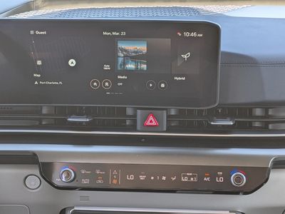 2026 Kia Carnival Hybrid - Photo 26