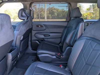 2027 Kia Telluride - Photo 18