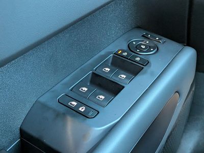 2027 Kia Telluride - Photo 28