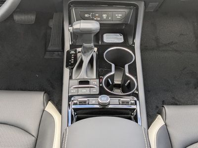 2026 Kia K5 — photo 21 view