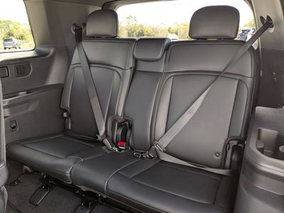 2027 Kia Telluride Hybrid - Photo 19