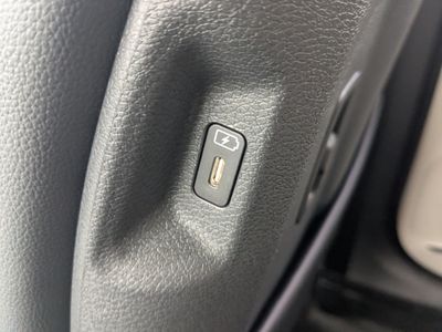 2026 Kia Sportage — photo 16 view