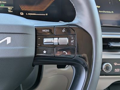 2026 Kia Sorento Hybrid - Photo 30