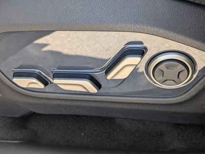 2027 Kia Telluride Hybrid - Photo 27