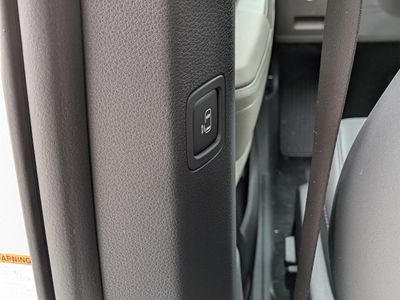 2026 Kia Carnival — photo 18 view