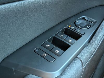 2026 Kia Sportage — photo 25 view