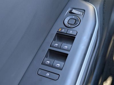2025 Kia K4 - Photo 25