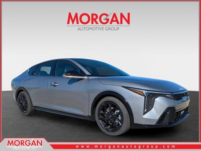 2025 Kia K4 - Photo 1