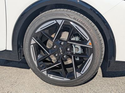 2026 Kia K4 - Photo 12