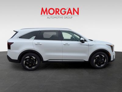 2026 Kia Sorento Hybrid - Photo 4