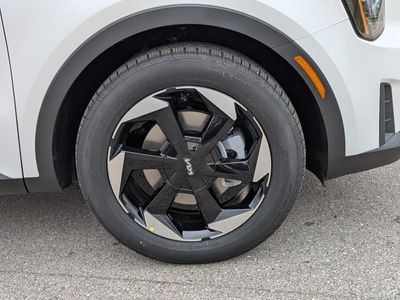 2026 Kia Sorento Hybrid - Photo 11