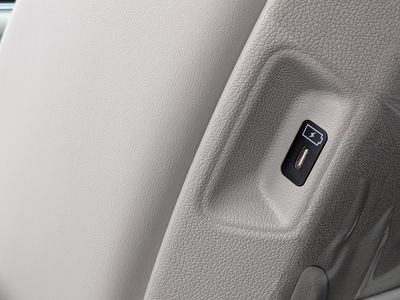 2026 Kia Sorento Hybrid - Photo 20