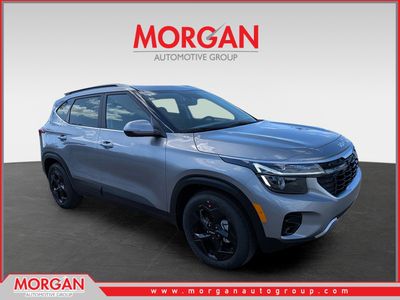 2026 Kia Seltos EX in Steel Gray — front three-quarter view
