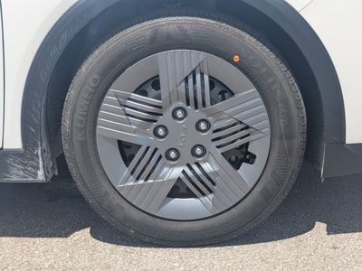 2026 Kia K4 - Photo 10
