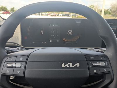 2026 Kia K4 - Photo 32