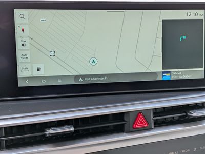 2026 Kia Sorento — photo 37 view