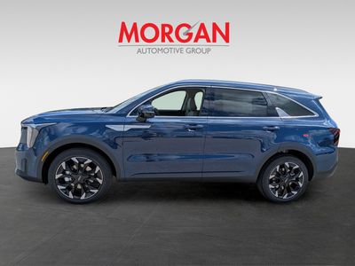2026 Kia Sorento — photo 8 view