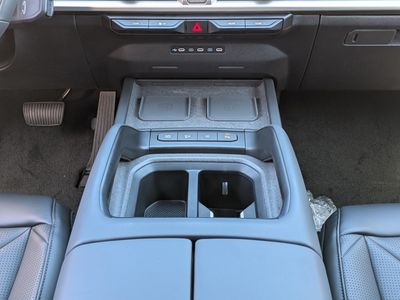 2027 Kia Telluride - Photo 25