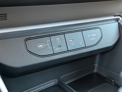2026 Kia Carnival — photo 35 view
