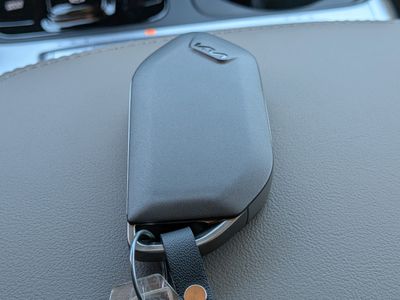 2026 Kia Carnival — photo 40 view