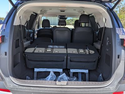 2026 Kia Carnival — photo 13 view