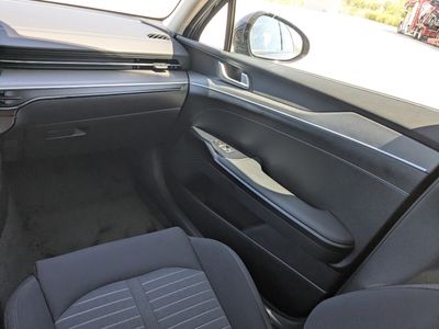 2026 Kia K5 — photo 18 view