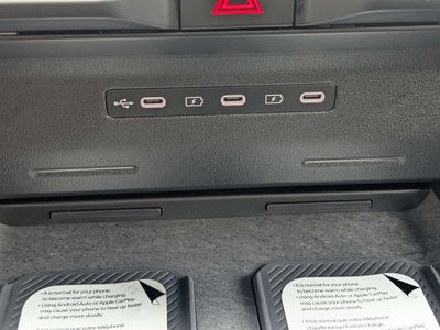 2027 Kia Telluride - Photo 29