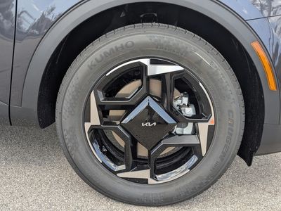 2026 Kia Sportage — photo 11 view