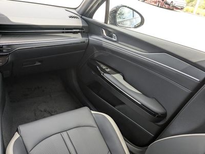 2026 Kia K5 — photo 18 view