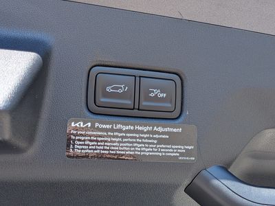 2027 Kia Telluride - Photo 14