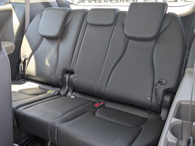 2026 Kia Carnival Hybrid — photo 17 view