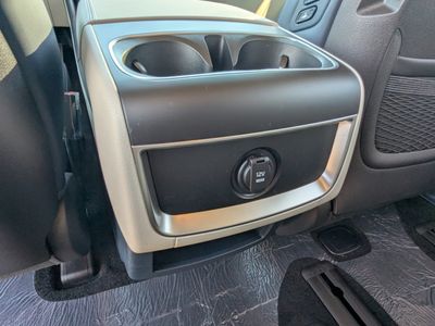 2026 Kia Carnival Hybrid — photo 17 view