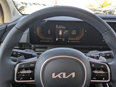 2026 Kia Carnival Hybrid — photo 32 view