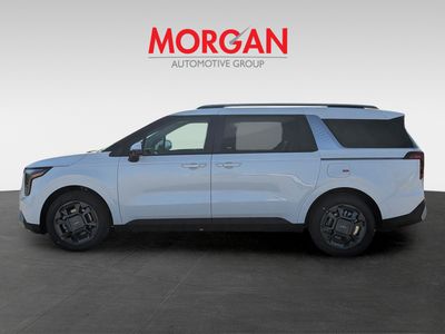 2026 Kia Carnival Hybrid — photo 8 view