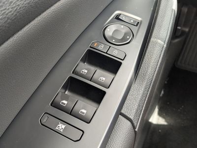 2026 Kia Sportage — photo 30 view