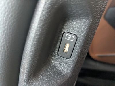 2026 Kia Sportage — photo 17 view