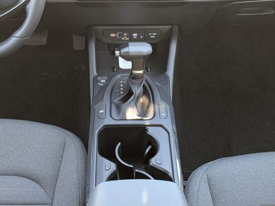 2025 Kia K4 - Photo 21
