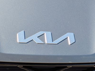 2026 Kia K5 — photo 12 view