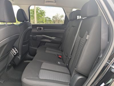 2026 Kia Sorento — photo 15 view