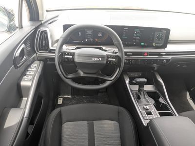 2026 Kia Sorento — photo 18 view