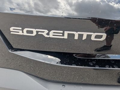 2026 Kia Sorento — photo 13 view
