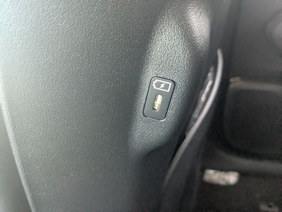 2027 Kia Telluride Hybrid - Photo 20