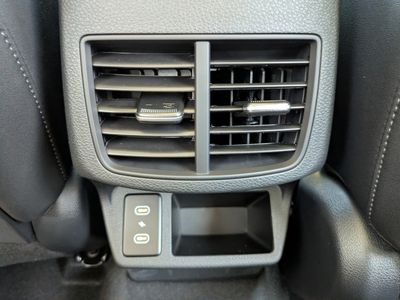 2026 Kia Seltos — photo 17 view