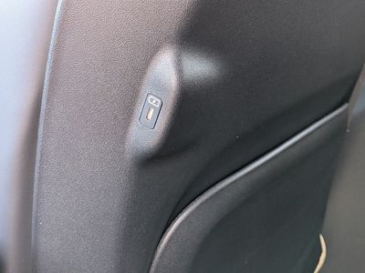 2027 Kia Telluride - Photo 20