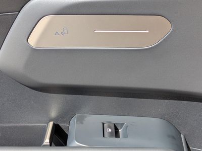 2027 Kia Telluride - Photo 19